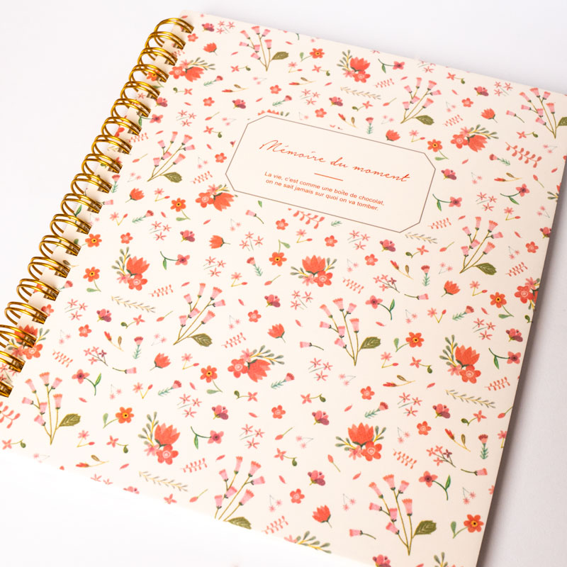 Pink Floral Spiral Notebook – Mémoire du moment