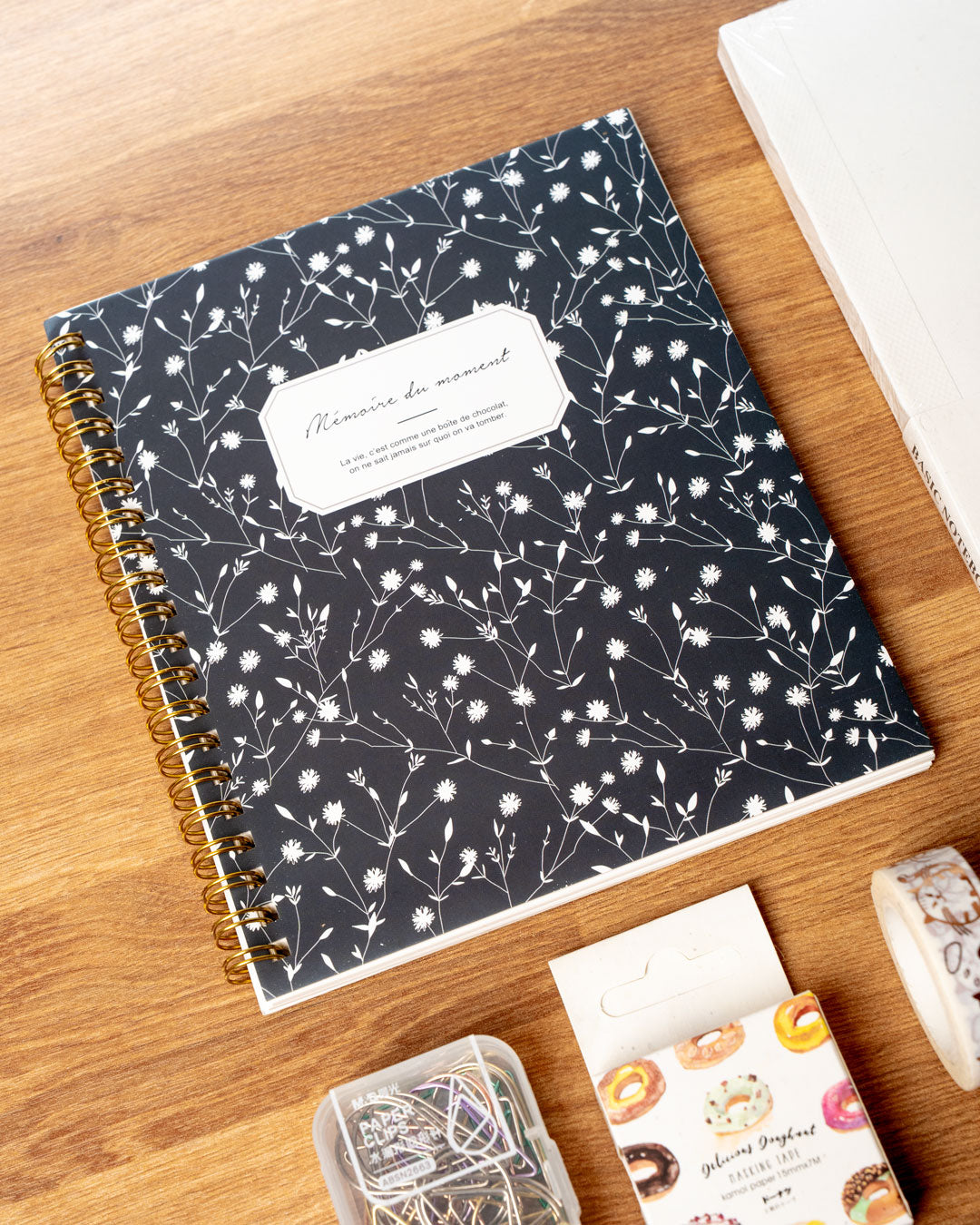 Floral Spiral Notebook – “Mémoire du moment” | 60 Pages | 151mm x 180mm
