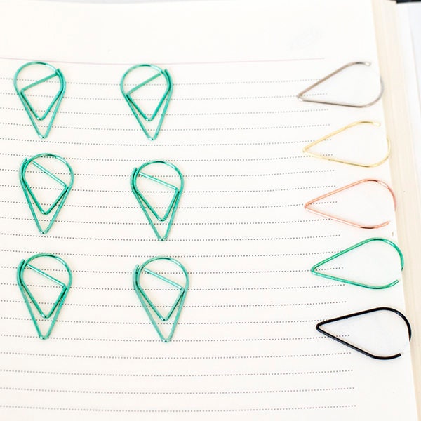10 Green Paper Clips