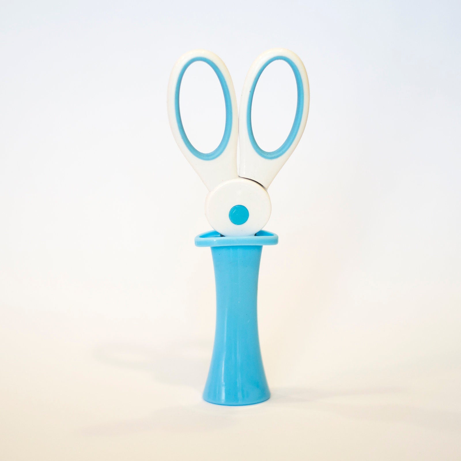Bunny Scissors with Hard Case – Cute & Portable Stationery